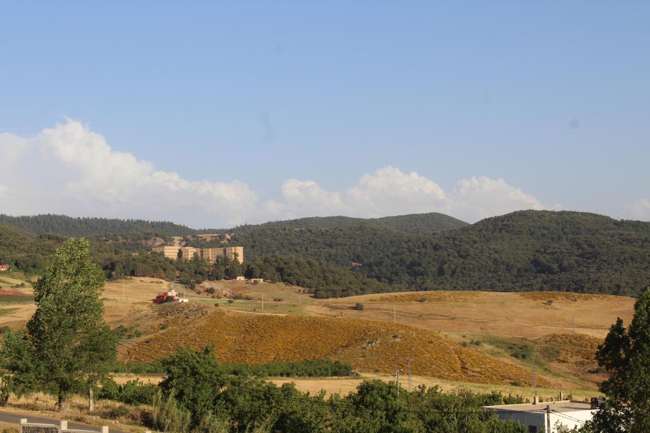 La Chevre De Monsieur Seguin Hotell Ifrane  Exteriör bild